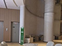 -涨巢·潮玩水疗局