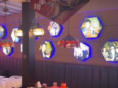 -沪小胖·小龙虾·蓝龙王(八佰伴店)