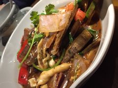 -大头虾越式风味餐厅(光明广场店)