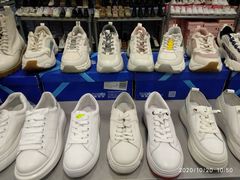 -上品折扣(回龙观店)