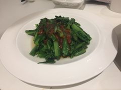-国际青年会议酒店-苏莱斯餐厅