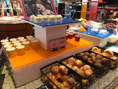 -咖啡苑自助餐厅·中国大饭店
