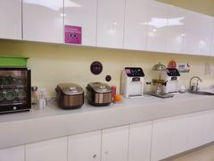 -蓝旗亲子游泳(范湖万达广场店)