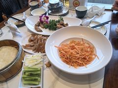 -梅利汴京烤鸭•开封豫菜地标店(东大街店)