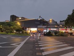 -李犟大爆鳝面·手工蟹黄包(湖滨西湖店)
