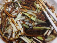 -魏铭鱼头捞饭(晋阳路店)