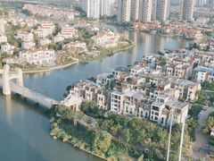 -天津梅江中心皇冠假日酒店