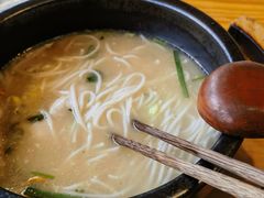 -勺子米线·云南传统小吃市集(四方街店)