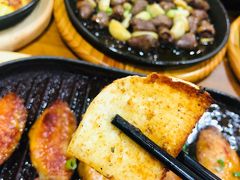 -老东镇啤酒屋海鲜加工·蒸汽海鲜·海鲜烧烤(台东店)