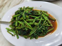 -新峰肉骨茶