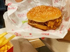 麦辣鸡腿堡麦乐鸡餐-麦当劳(乳山路店)