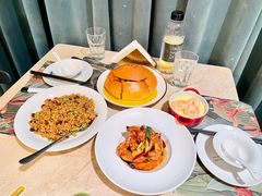 招牌腊味炒饭-大树餐厅(红旗街万达店)