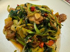 -爱啤精酿·民谣酒馆(滨江店)