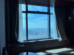 -上海龙之梦万丽酒店