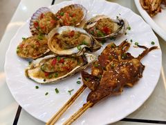 -覃记海鲜美食餐厅