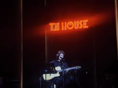 -TZ House音乐现场(来福士中心店)