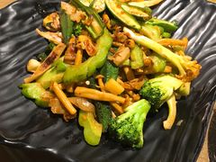 -79号渔船海鲜饭店(华强北店)