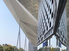 -东浩兰生上海世博展览馆