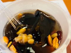 -八婆婆烧仙草(曾厝垵店)