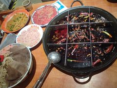 -周小明火锅(黑金冠社区店)