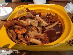 -多嘴超级肉蟹煲(欧亚卖场店)
