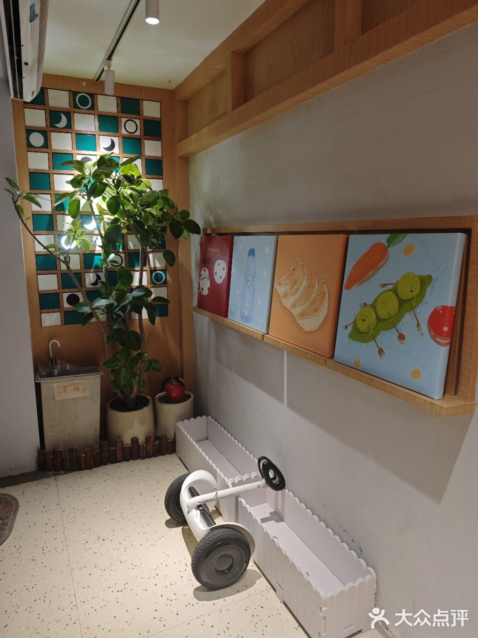 周五晚上，🐷城偶遇这家日料