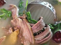 羊肉汤-二钳洞庭虾蟹·江湖菜(鹭岛店)