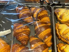 -OUR Bakery(中海环宇荟店)