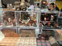 -泡泡玛特POPMART(世豪广场店)