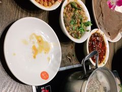 -牛焱·贵州黄牛肉火锅(城西银泰店)