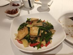 -尘香•传统川菜(创汇首座店)