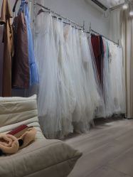 -LaMousse婚纱买手店