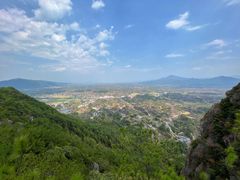 -玻璃桥景区石牛寨