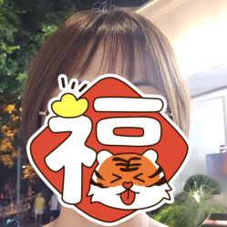 -苑苑发型设计