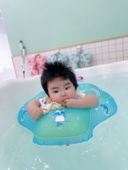 -Pony Baby宝尼婴幼儿游泳SPA馆