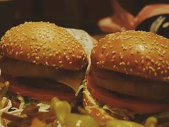 -The Habit Burger Grill 哈比特汉堡(复兴soho店)