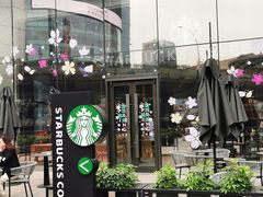 -星巴克臻选(上海合生汇1F店)