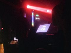 -Club Queen皇后酒吧