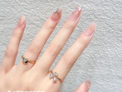 -美奈サロン美甲美睫皮肤管理