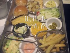火炉火年糕火锅&芝士肋排(西直门枫蓝店)-火炉火自助餐(枫蓝国际店)