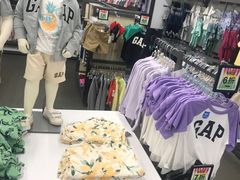 -GAP(上海国际时尚中心店)