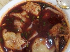红油抄手，11元-胡成记口蘑龙眼包子(盐道街店)