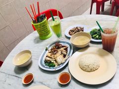 -伍秀泽海南鸡饭茶室