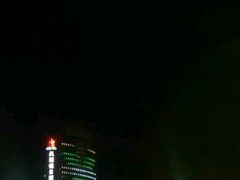 -德州凤冠假日酒店