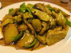 -巧婆婆特色东北菜·铁锅炖