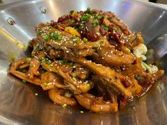 经典中翅鸭爪爪-张大师鸭爪爪特色干锅(南湖店)
