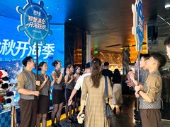 -雍容荟帝王蟹活龙虾展台自助(IFS黑金店)