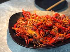 -沪小胖小龙虾(淮海中路旗舰店)