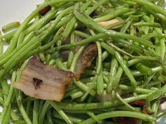 -黄泥岗·地道湖北菜(奥特莱斯店)