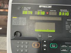 -豪逸健体(中骏广场店)